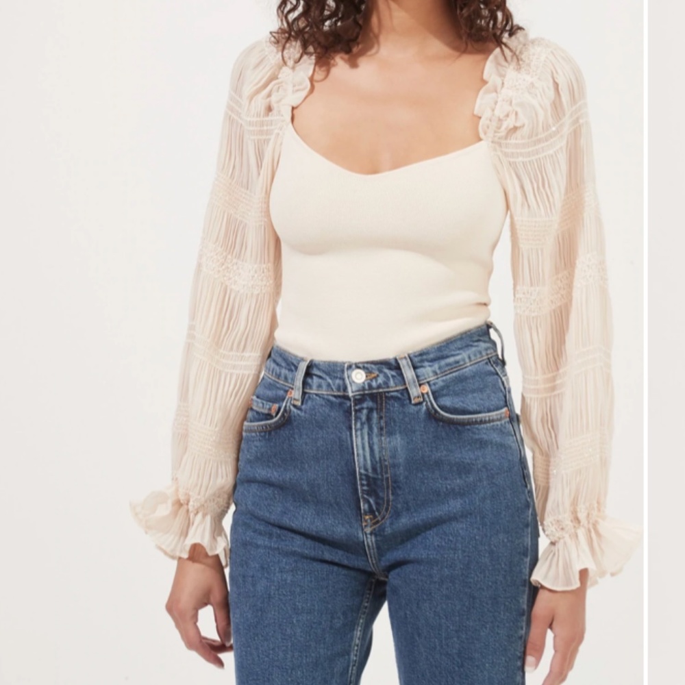 GILLIAN SWEETHEART SHEER SLEEVE BODYSUIT